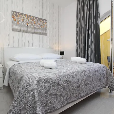 Apartamento By The Sea Baska, Krk - 18807